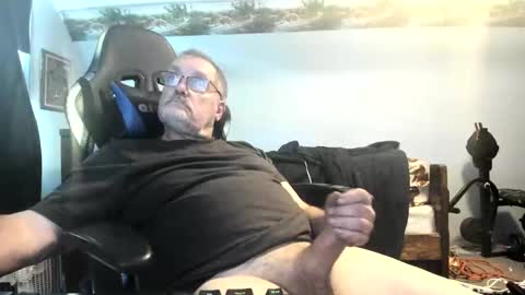 Snapshot of wowsers2022 chatting on October 29, 6:52 pm wowsers2022 online show from October 29, 6:52 pm