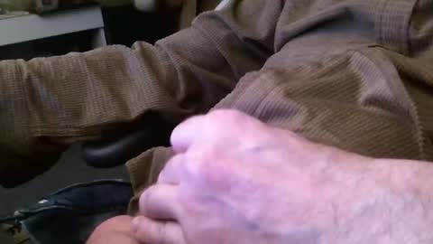 wrangleat0r online show from November 14, 1:19 am