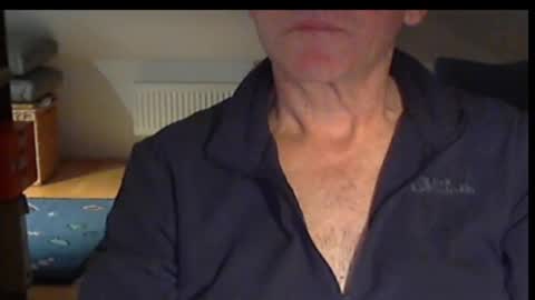 Snapshot of wuki123 chatting on October 19, 8:57 pm Wuki online show from October 19, 8:57 pm