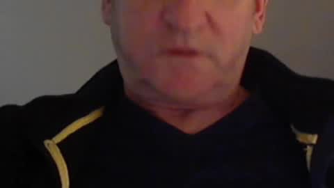 Snapshot of wuki123 chatting on January 3, 5:20 pm Wuki online show from January 3, 5:20 pm