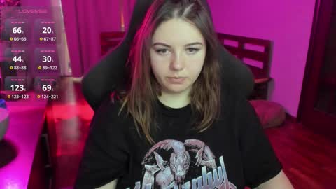 LOVE NERDS ONLY online show from March 19, 5:35 am