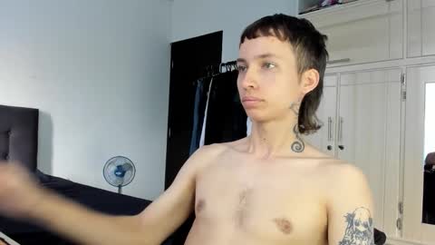 Xam online show from January 14, 2:14 pm