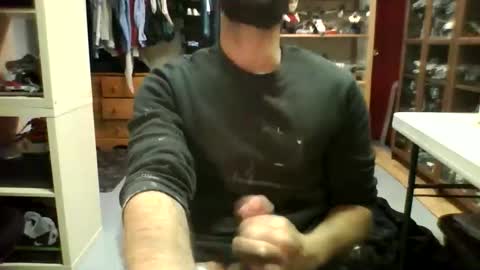 xander4369 online show from March 23, 9:09 pm