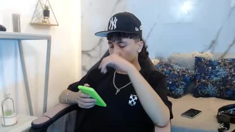 xandergrey8 online show from March 27, 7:15 pm