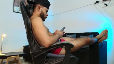 Xanderstone online show from March 26, 7:19 pm