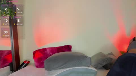    online show from February 24, 1:08 am