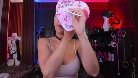 XiaQueen   I M online show from February 19, 12:48 pm