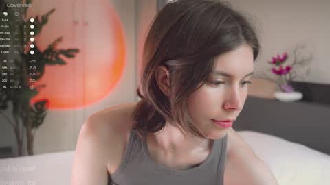 Xiawa short hair and Zira blondie online show from March 4, 4:31 am