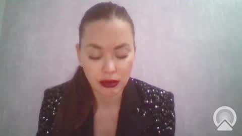 AliceinWonderland online show from January 18, 9:45 pm