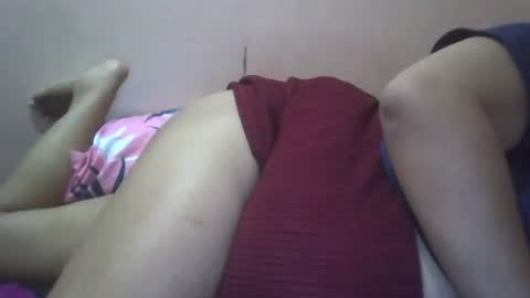 xjuicytits online show from January 8, 3:45 am