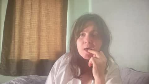 Luna online show from May 11, 2:45 pm