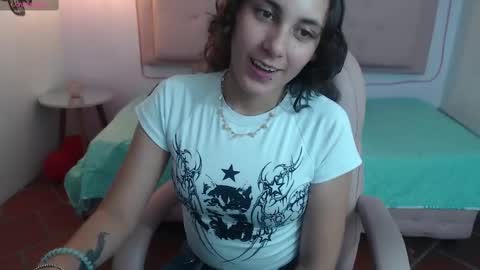 lunna online show from February 26, 2:52 am