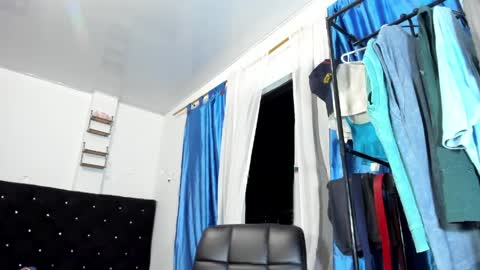 Danny M online show from April 9, 2:59 am