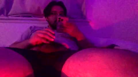 Snapshot of xob3n chatting on October 28, 1:17 am Alejandro FullMoon online show from October 28, 1:17 am