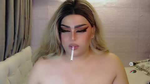 xsabbylicious69 online show from March 3, 8:32 am