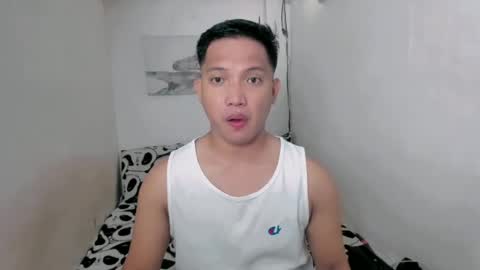 xsebastian19 online show from July 10, 4:28 am