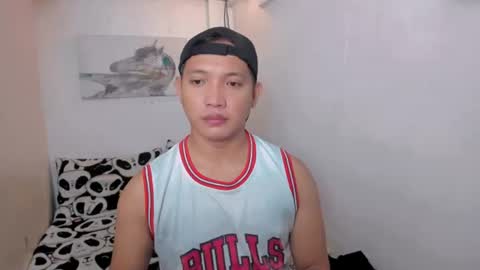 xsebastian19 online show from July 28, 7:06 am