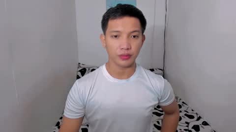 xsebastian19 online show from January 3, 7:29 pm