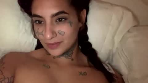 Snapshot of xtika chatting on January 27, 6:08 am xtika online show from January 27, 6:08 am