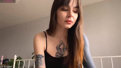 Lily online show from March 25, 11:06 am