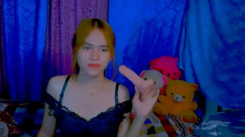 Fiona online show from May 11, 10:44 am
