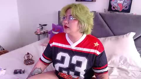 xxgreengoodxx online show from February 6, 7:16 pm