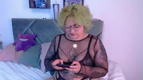 xxgreengoodxx online show from February 10, 5:38 pm