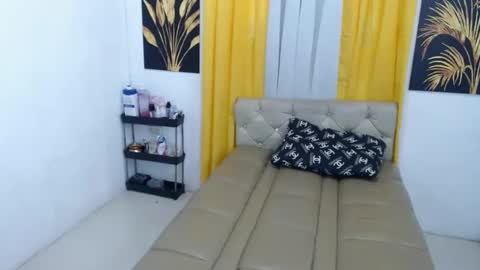 xxhellmariaxx online show from February 27, 11:48 pm