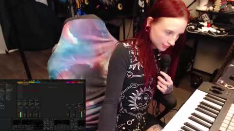 Lilith online show from December 19, 4:19 am