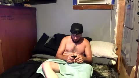 Scotty  Emmah  online show from October 5, 3:08 pm