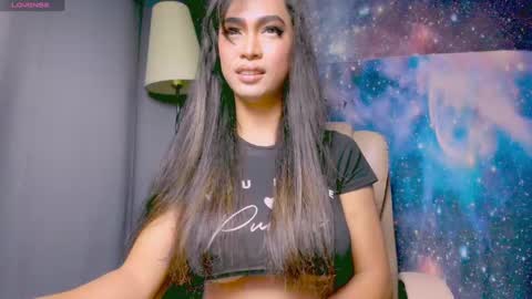 Lara online show from January 28, 6:17 pm