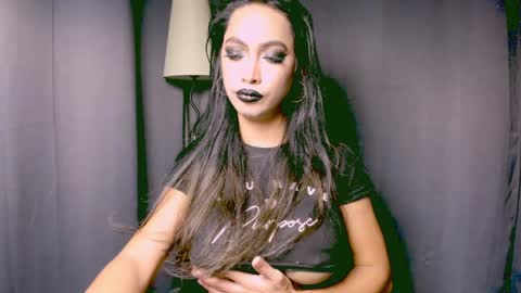 Lara online show from January 4, 2:14 am