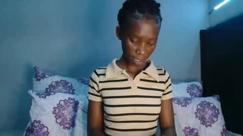 xxsexytalia28 online show from January 13, 6:05 pm