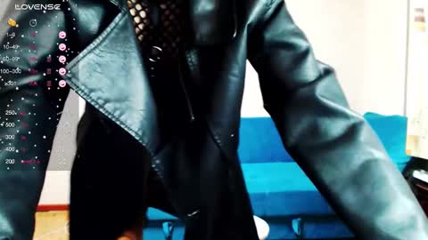 Andariel online show from January 13, 1:13 am