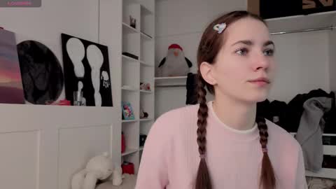 Eva online show from February 3, 3:59 am