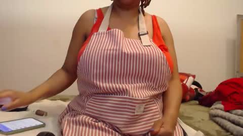 Ayanda online show from December 19, 8:37 pm