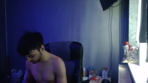 xxxdonpuiuuxxx online show from January 16, 9:29 am