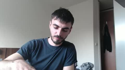 xxxdonpuiuuxxx online show from March 12, 3:49 pm