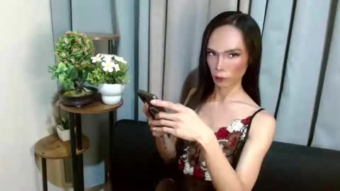 Your Princess Yums online show from April 27, 9:29 am