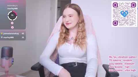 Keira online show from February 15, 7:51 am