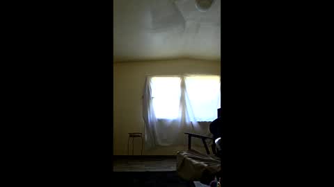 xxxlacylaurent544586 online show from May 13, 6:39 pm