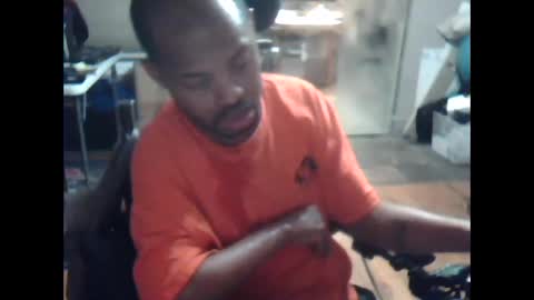 xxxonwheelz online show from February 17, 12:53 am