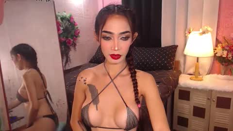 xxxqueenoftransxxx online show from January 16, 6:39 pm