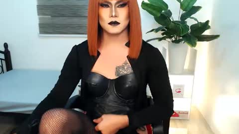 QueenMarina online show from March 1, 7:34 am