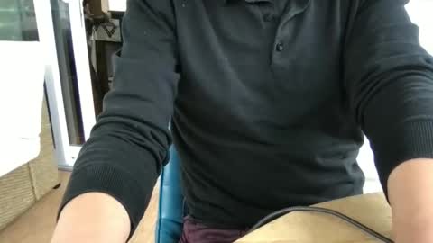 y961888 online show from April 1, 1:41 pm