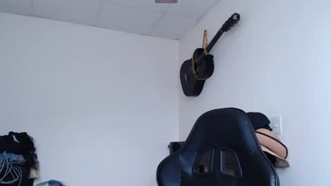 jack thopmson  online show from January 1, 3:35 pm