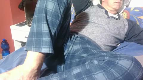 grillino online show from April 3, 12:06 am