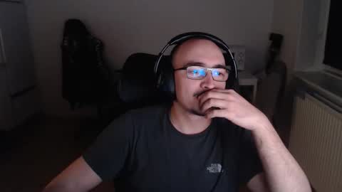 YamilLamal online show from November 3, 11:17 pm