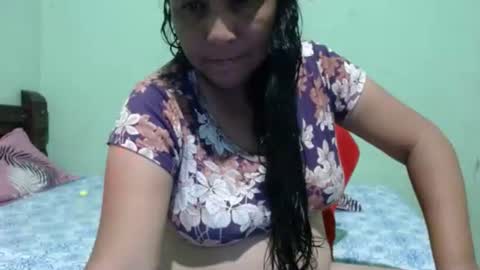 yann40247 online show from February 26, 11:30 pm