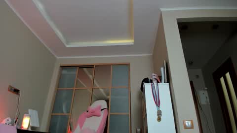 Yara online show from October 23, 11:34 am